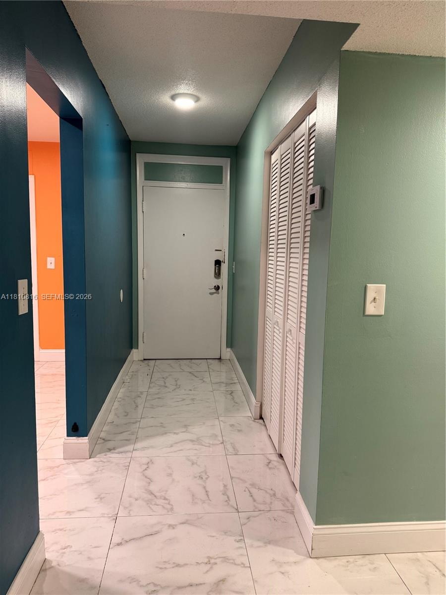 LAUDERDALE OAKS CONDO 7 - Residential