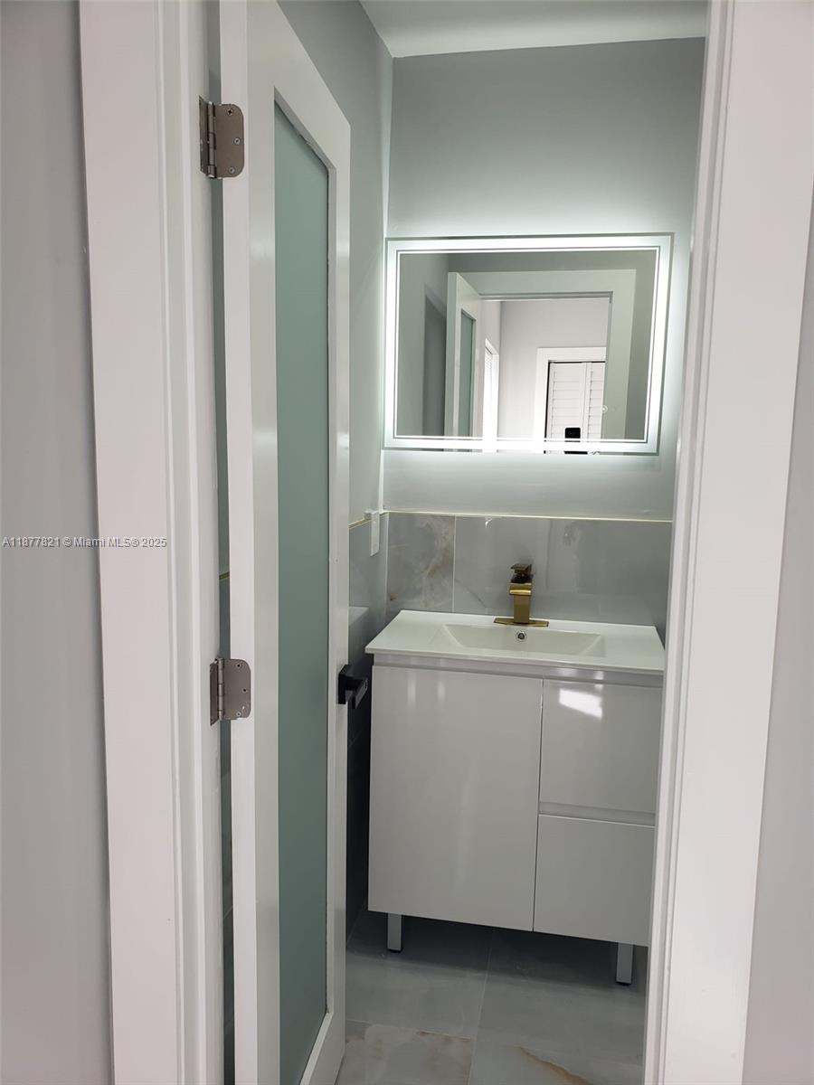 JUDY MANORS 1ST ADDN - Residential