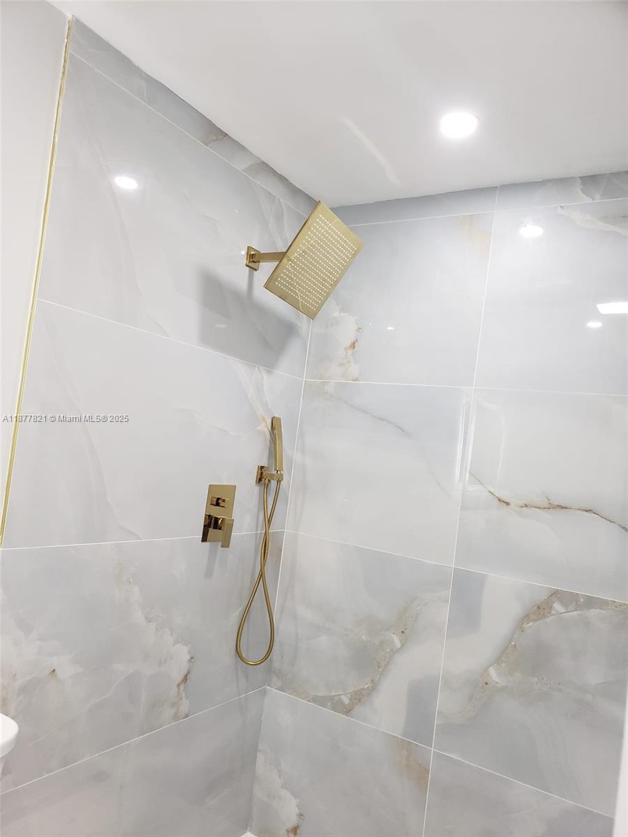 JUDY MANORS 1ST ADDN - Residential