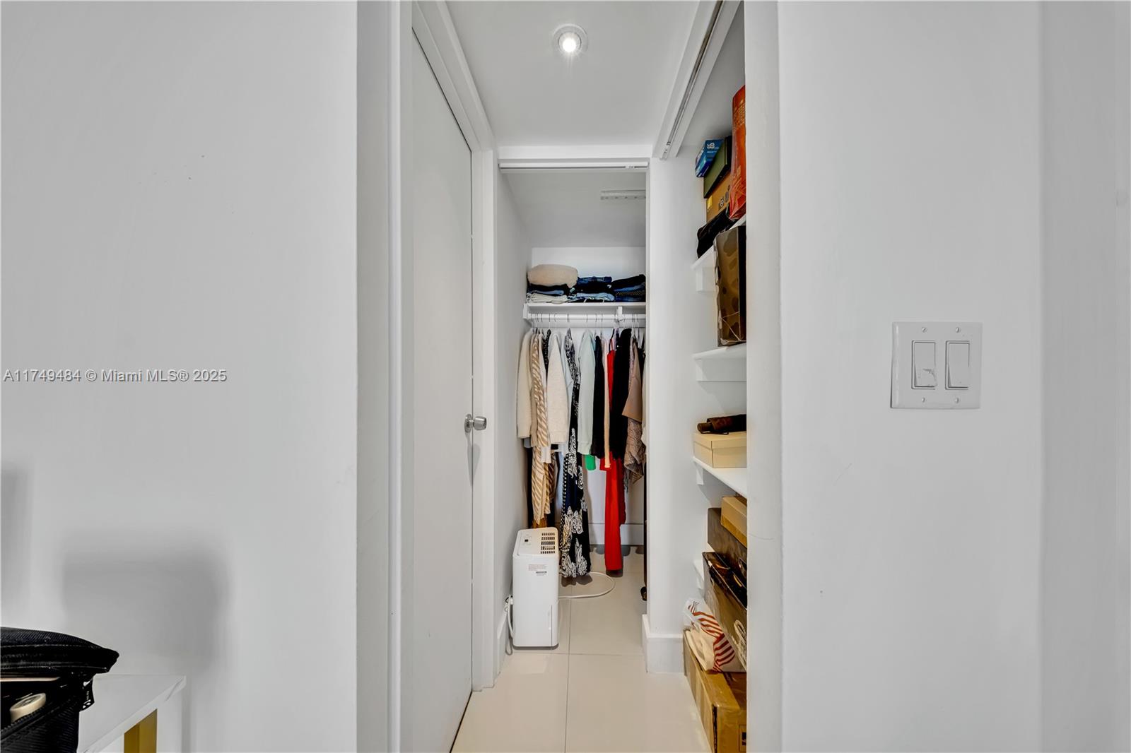 ARLEN HOUSE EAST CONDO - Residential