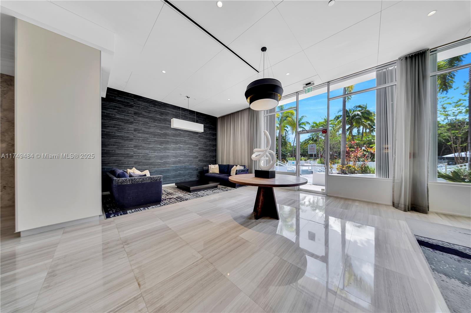 ARLEN HOUSE EAST CONDO - Residential