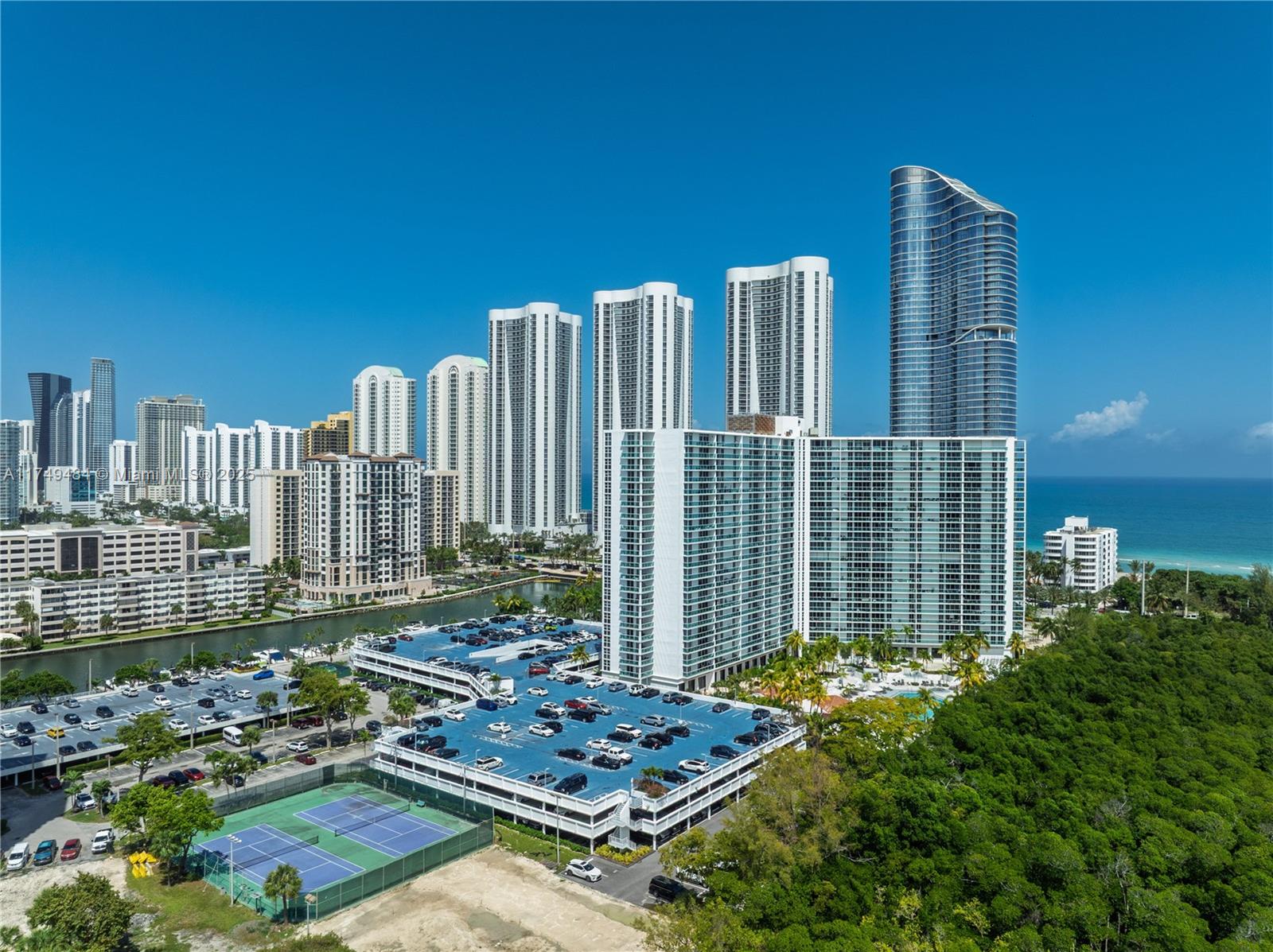 ARLEN HOUSE EAST CONDO - Residential