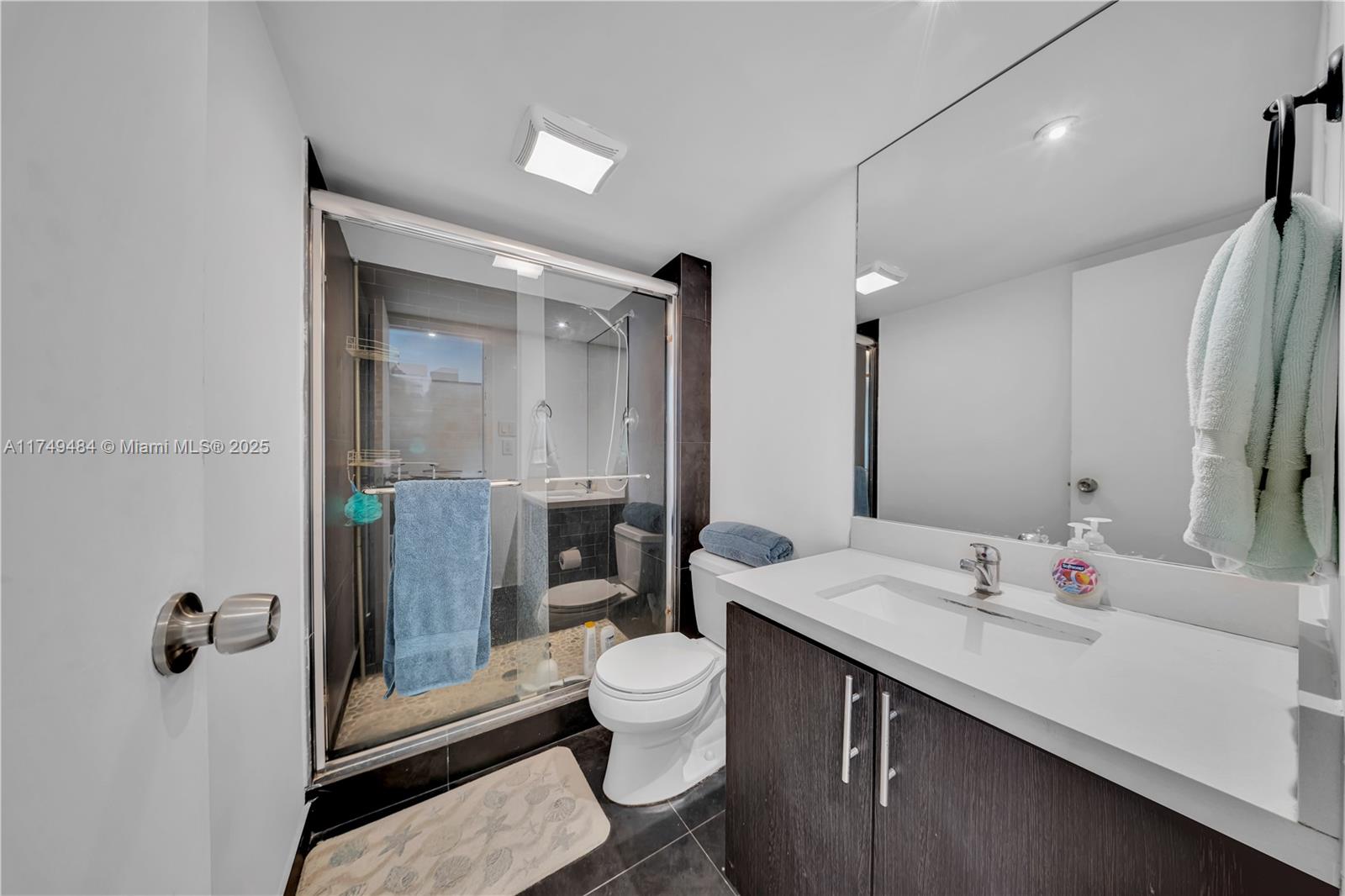 ARLEN HOUSE EAST CONDO - Residential