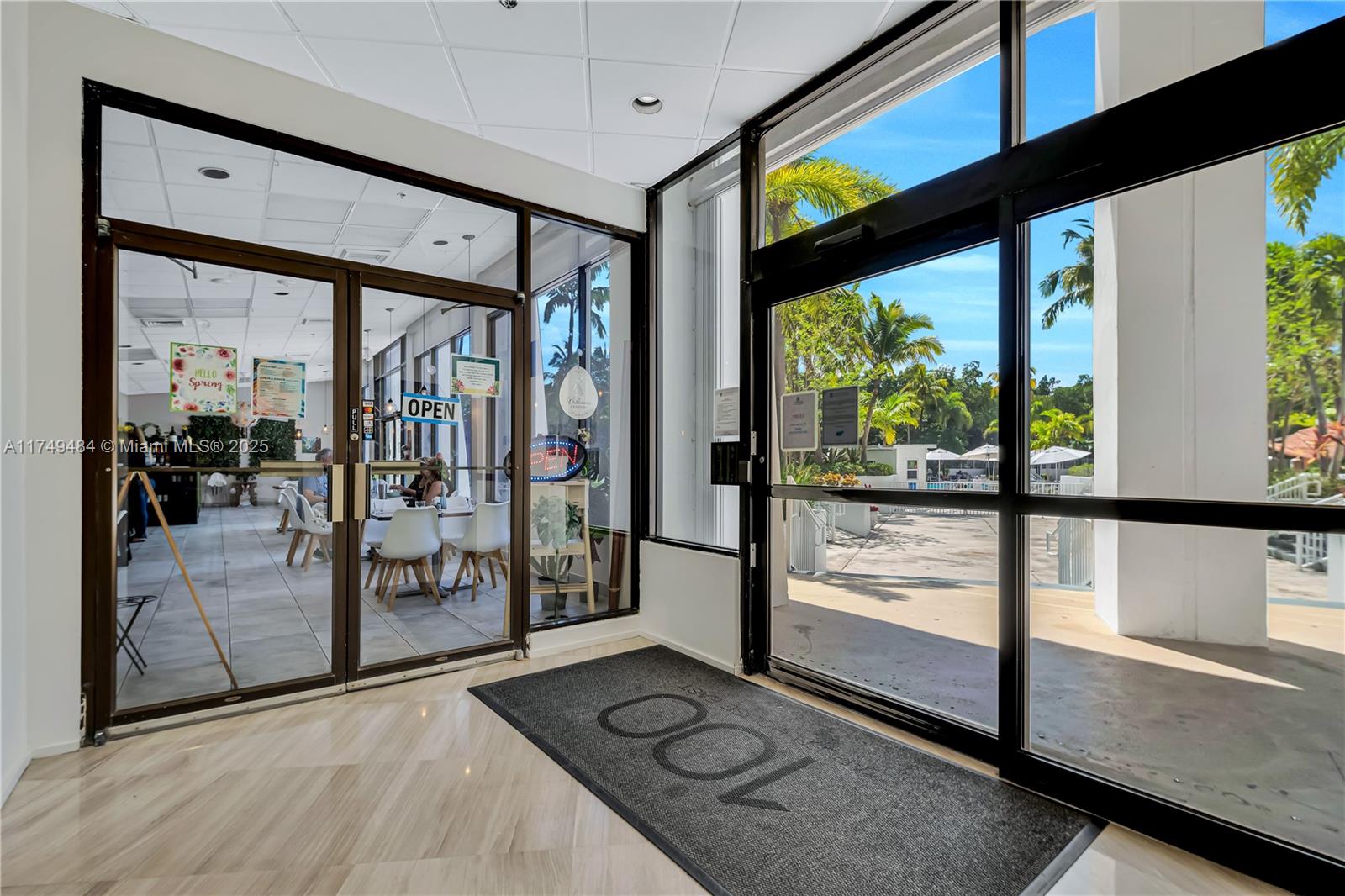 ARLEN HOUSE EAST CONDO - Residential