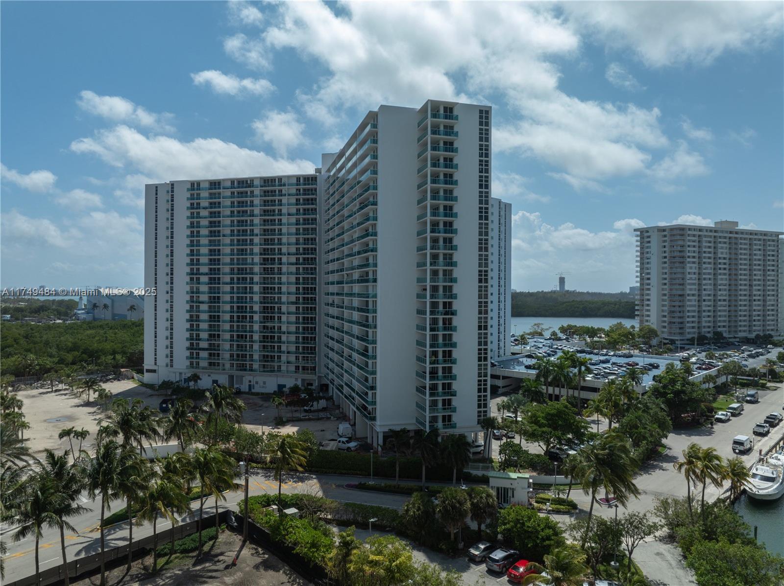 ARLEN HOUSE EAST CONDO - Residential