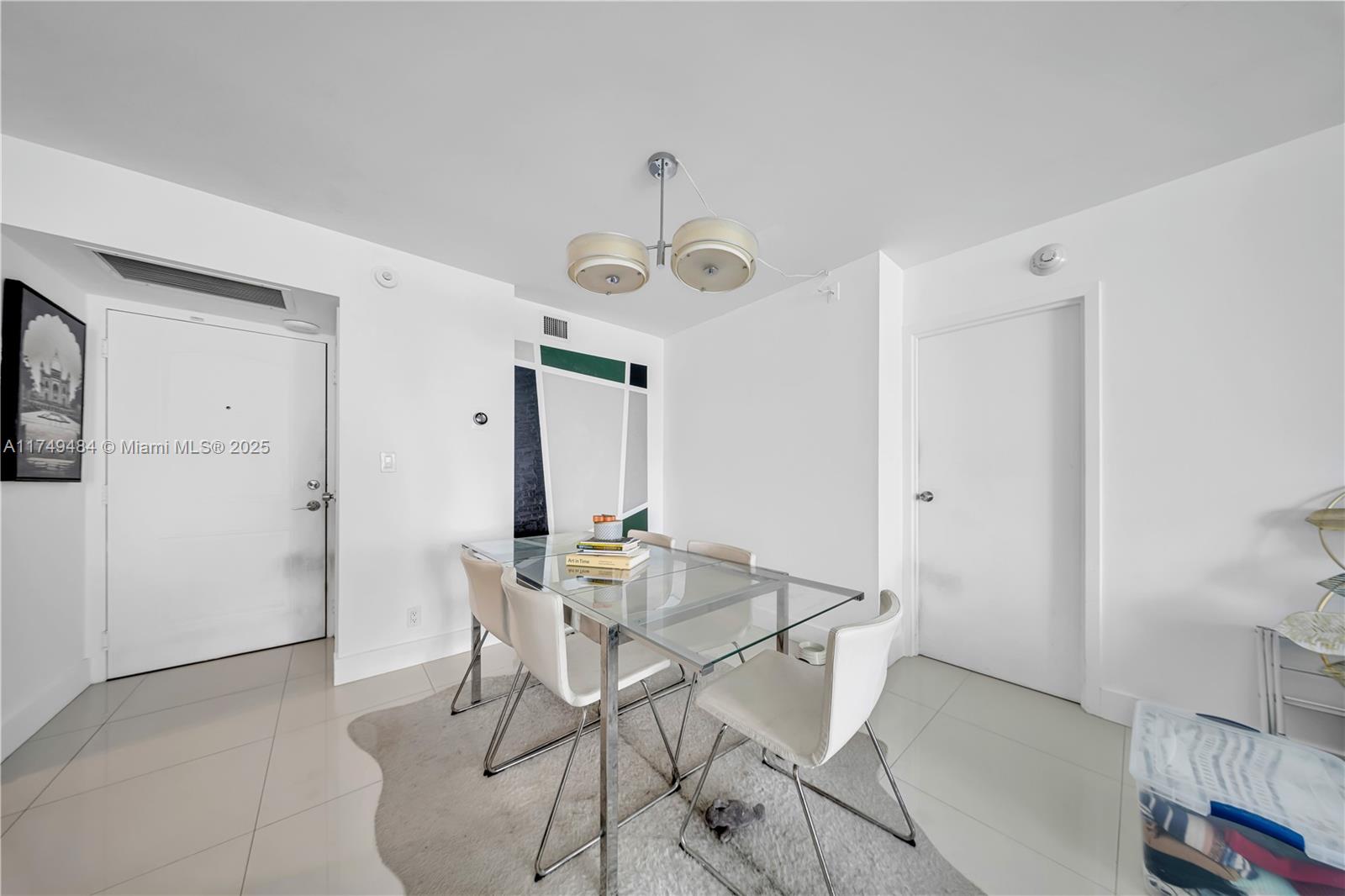 ARLEN HOUSE EAST CONDO - Residential