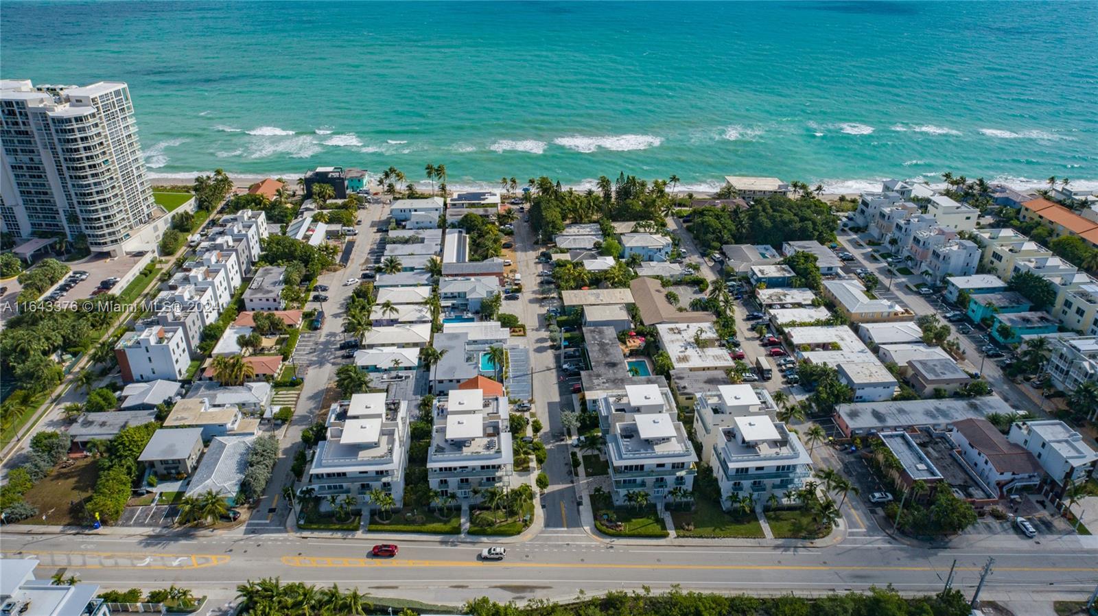 HOLLYWOOD CENTRAL BEACH - Land