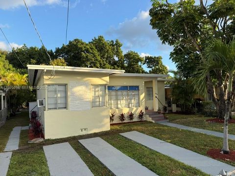 2459 NW 28th ST Miami FL 33142