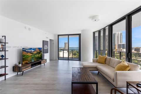 121 NE 34th St 1204 Miami FL 33137