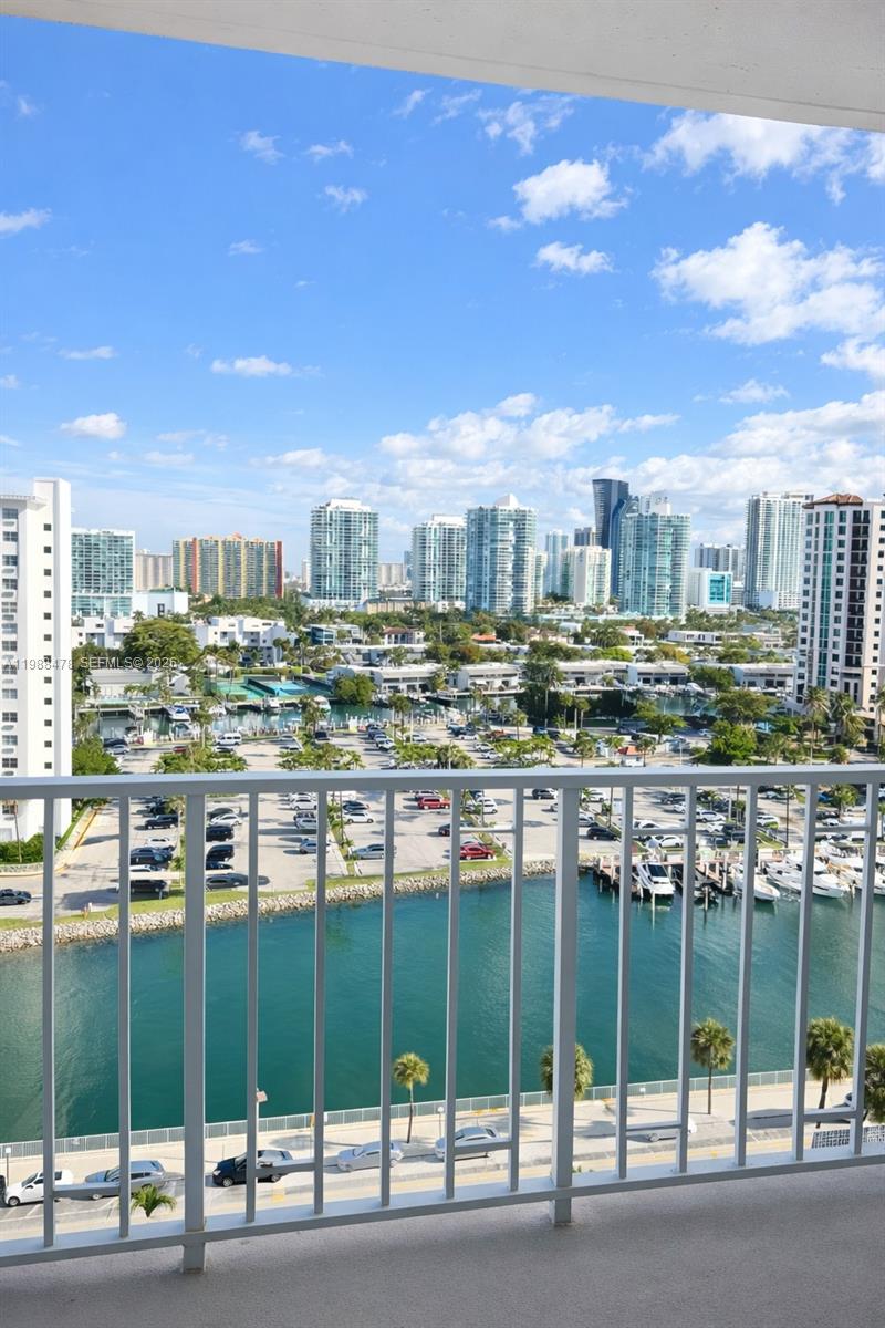 ARLEN HOUSE WEST CONDO - Residential Lease