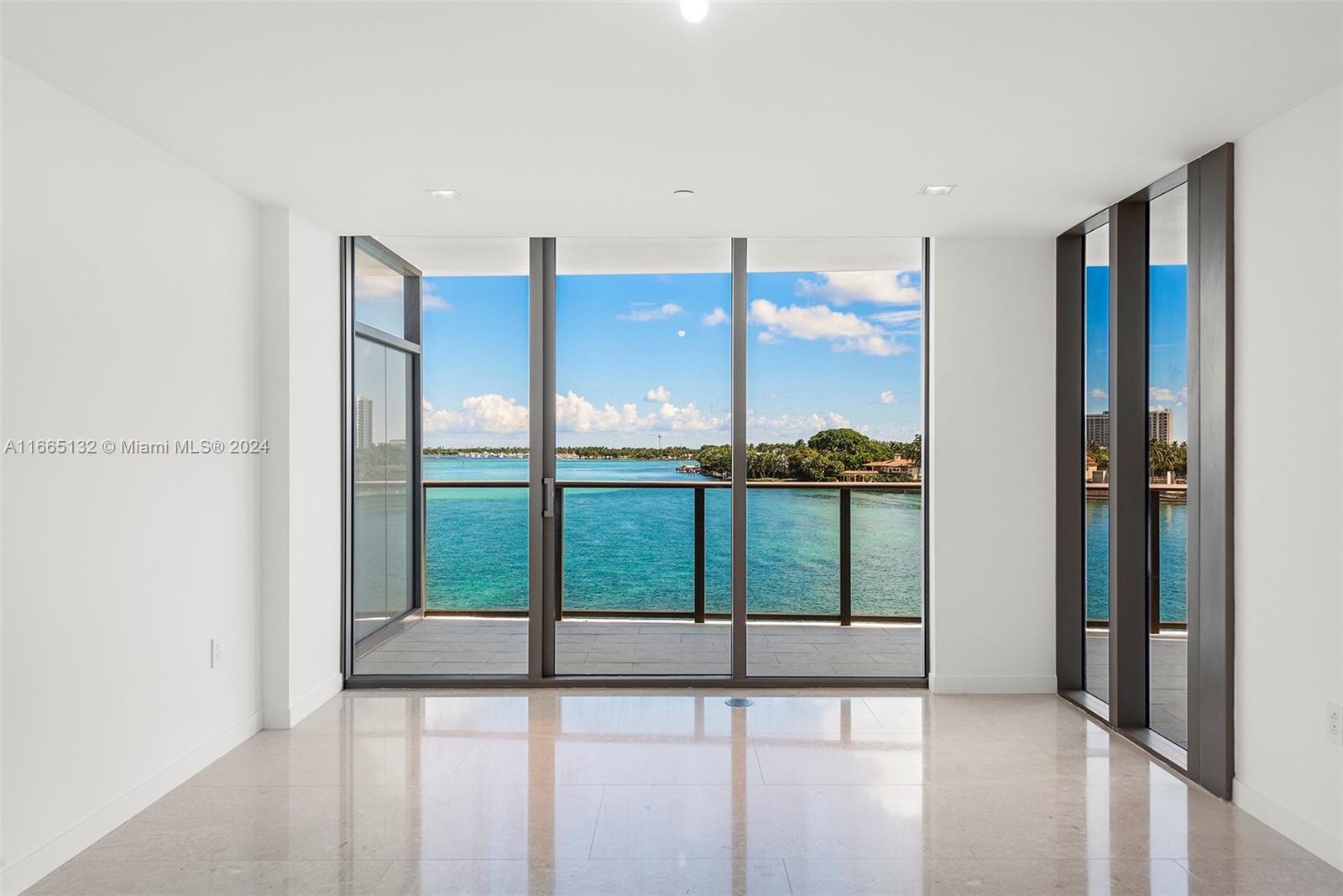 Onda Residences - Residential