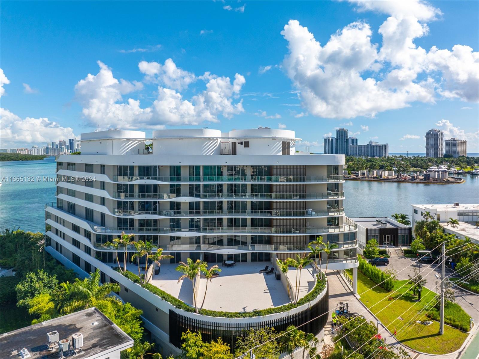 Onda Residences - Residential