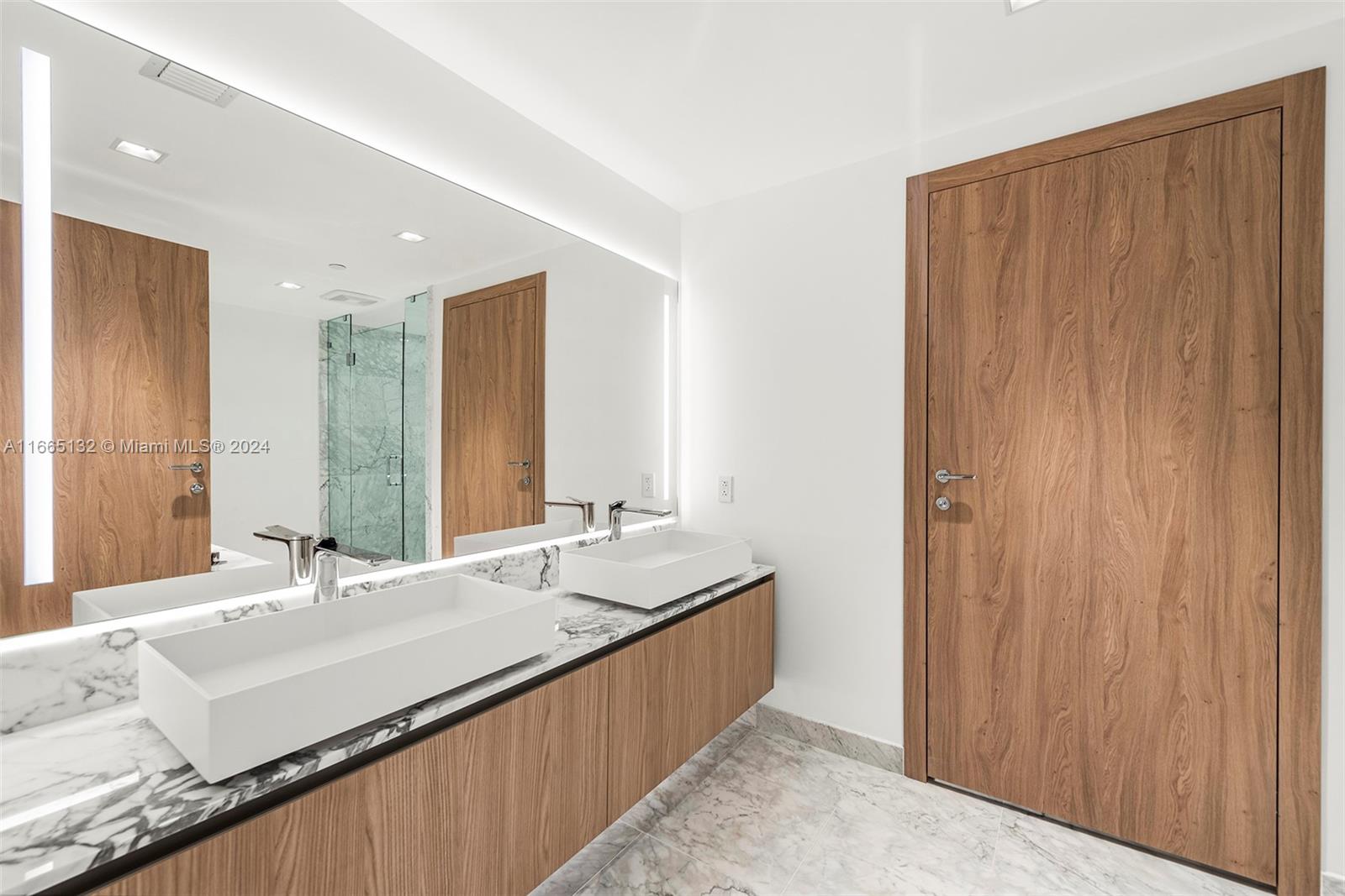 Onda Residences - Residential