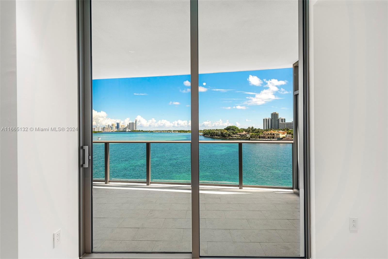 Onda Residences - Residential