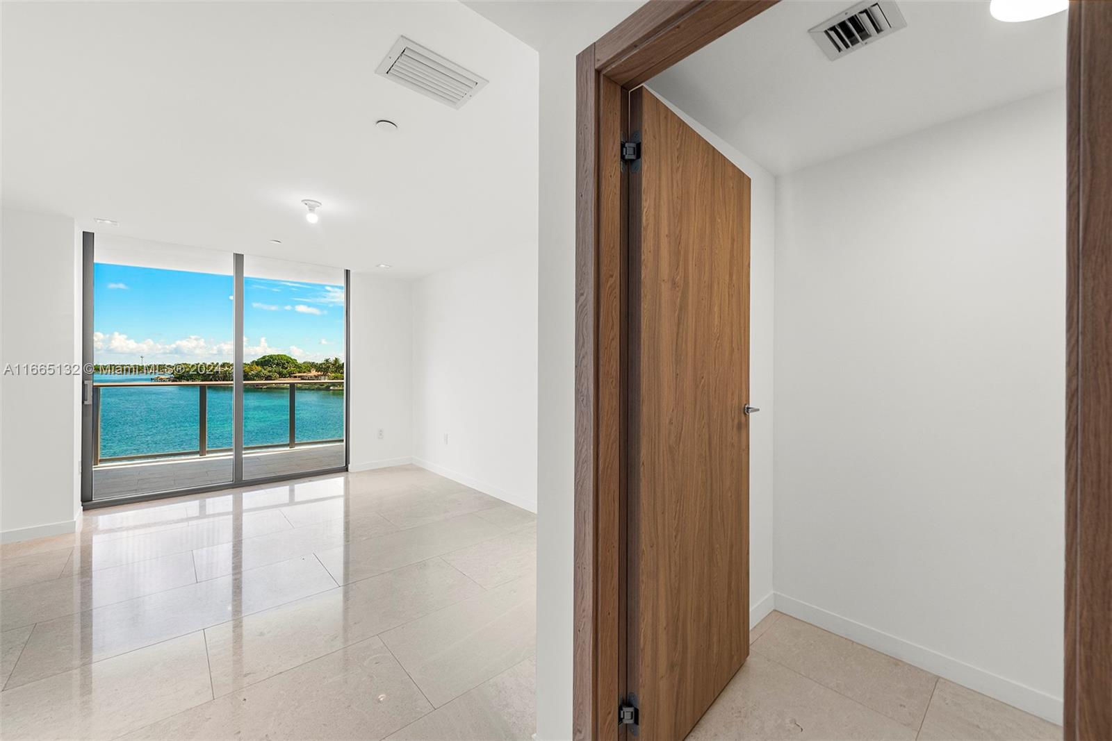 Onda Residences - Residential