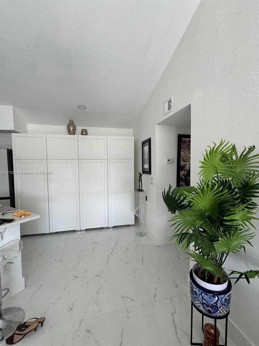 ISLES AT LAGO MAR CONDO - Residential