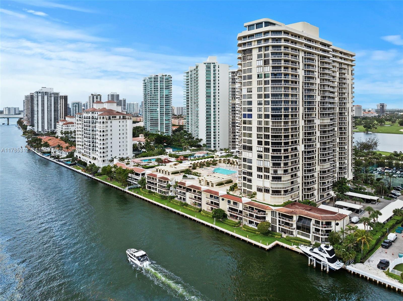 20191 E Country Club Dr Ts3, Aventura, Miami-Dade County, Florida - 2 Bedrooms  
2 Bathrooms - 