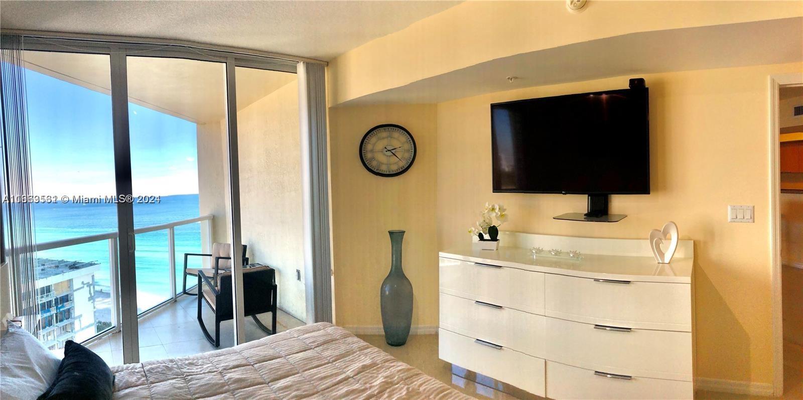 LA PERLA CONDO - Residential