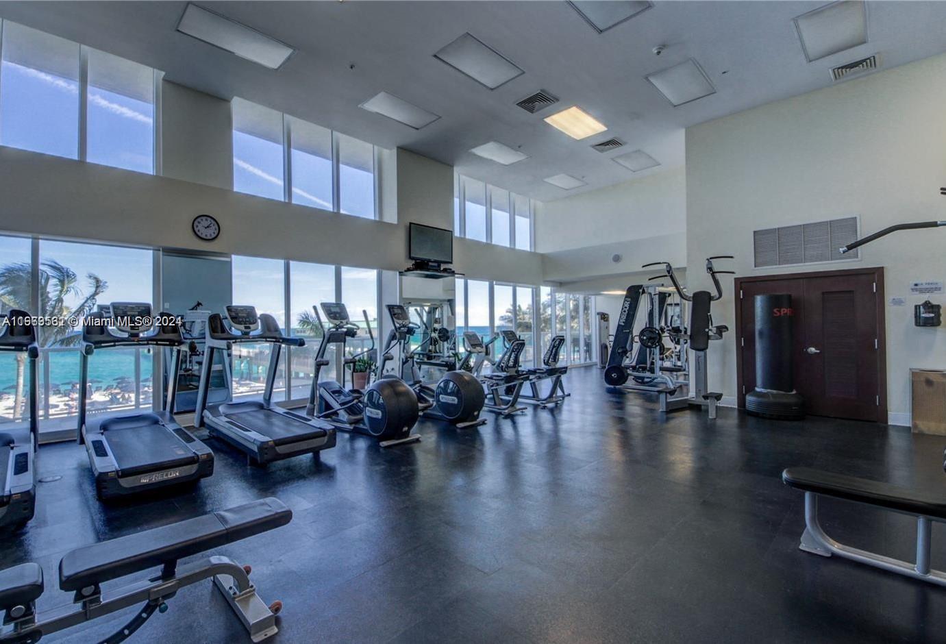 LA PERLA CONDO - Residential