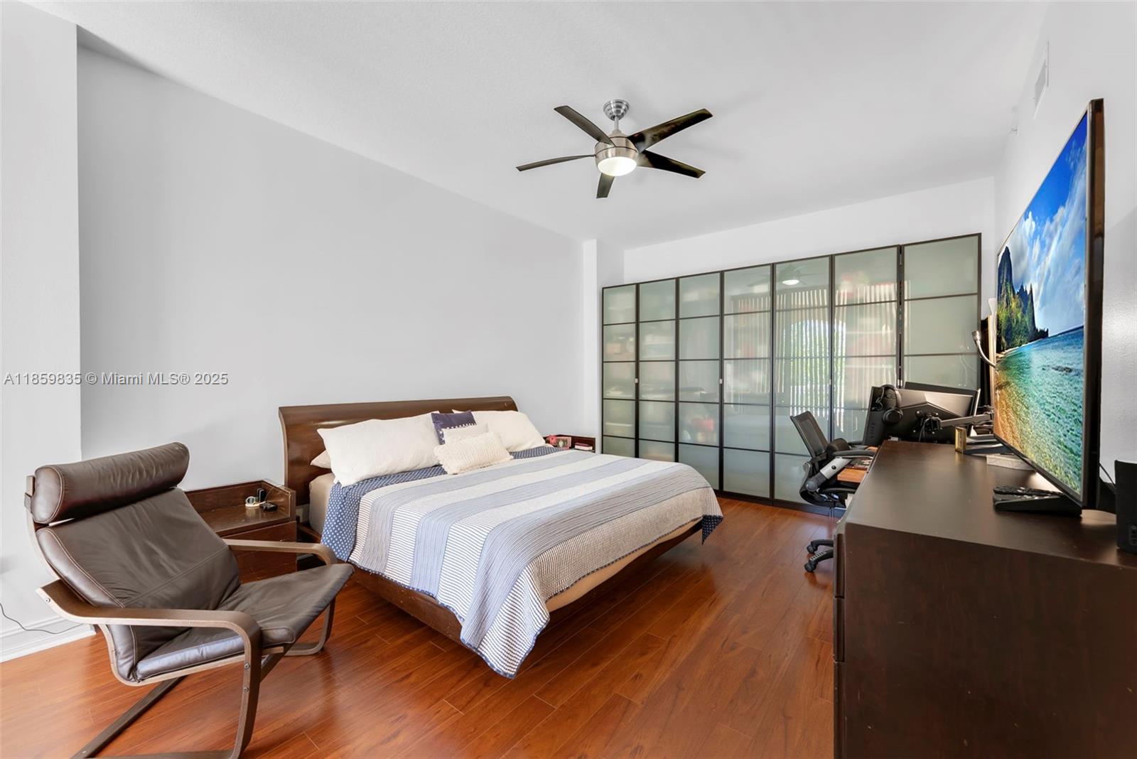 ALAQUA CONDO - Residential