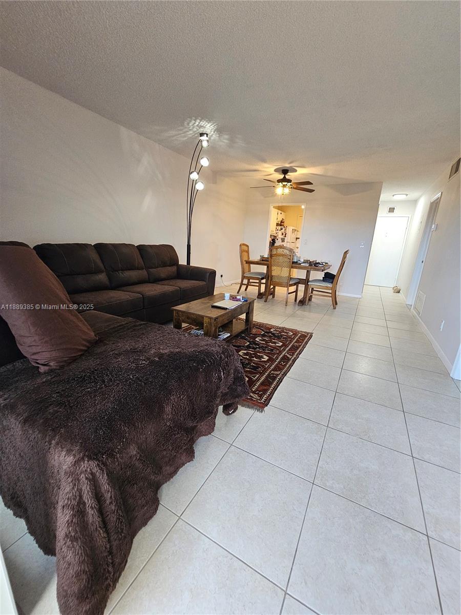 LEISURE PARK - Residential