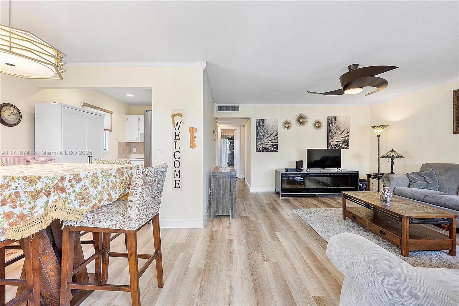 KINGS POINT FLANDERS COND - Residential