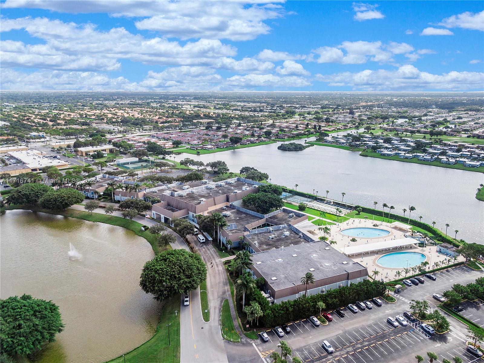 KINGS POINT FLANDERS COND - Residential