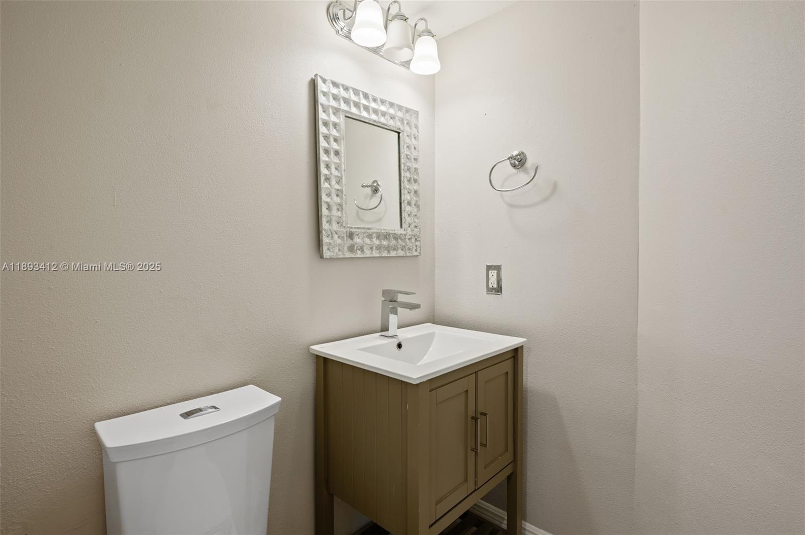 JACARANDA PARCEL 253 - Residential