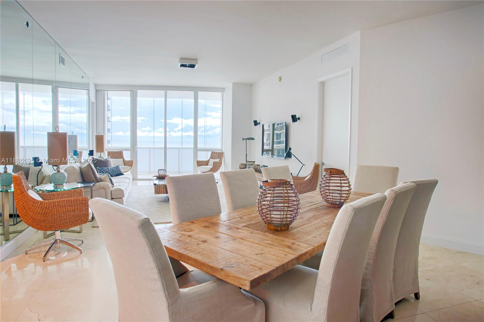 TDR TOWER III CONDO - Residential Lease