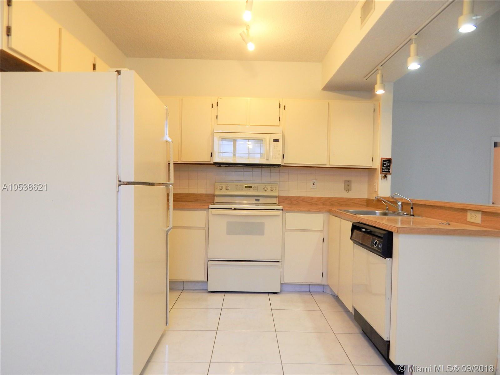 PIERPOINTE #5 CONDO #216 - Residential Lease