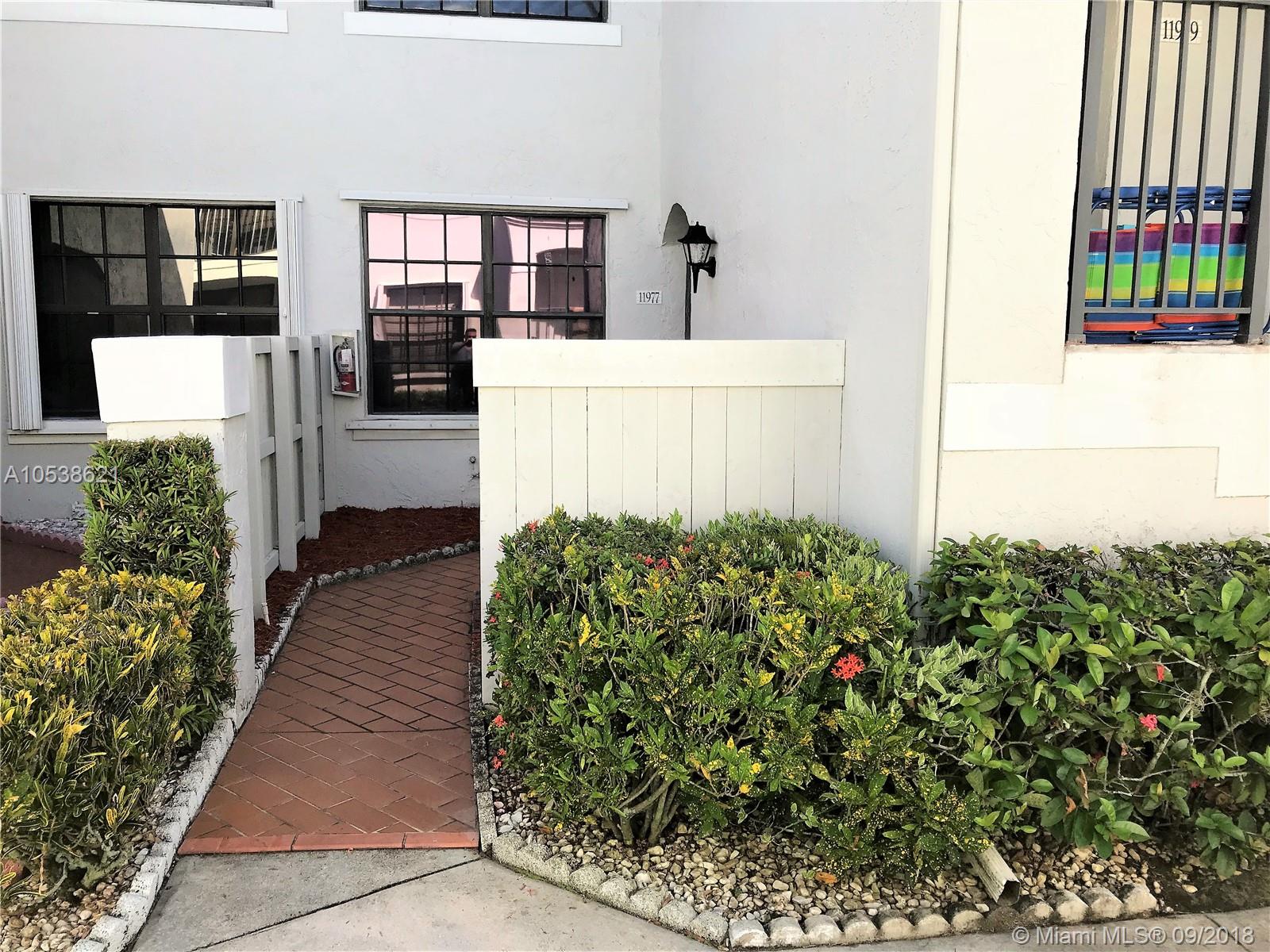 PIERPOINTE #5 CONDO #216 - Residential Lease