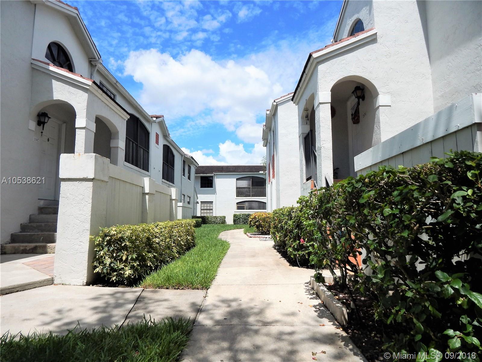 PIERPOINTE #5 CONDO #216 - Residential Lease