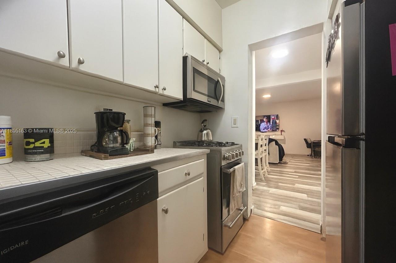 SHERITA CONDO - Residential Lease