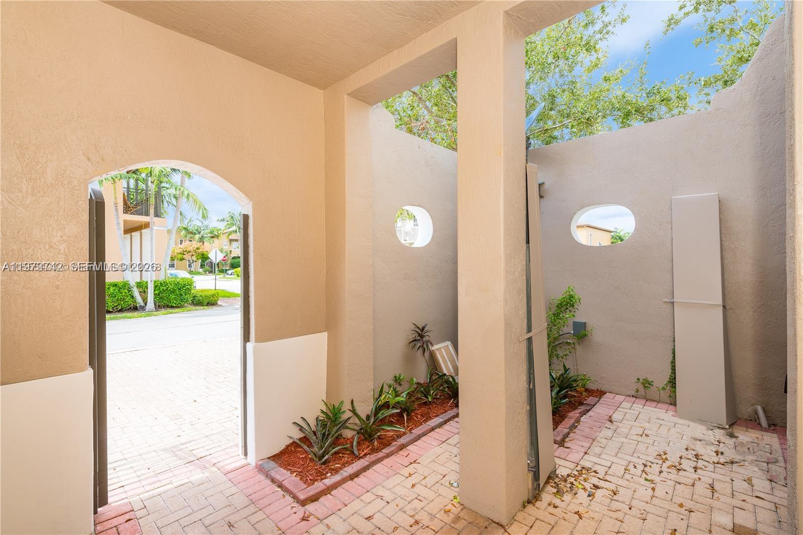 MEADOW PINES - Residential Lease