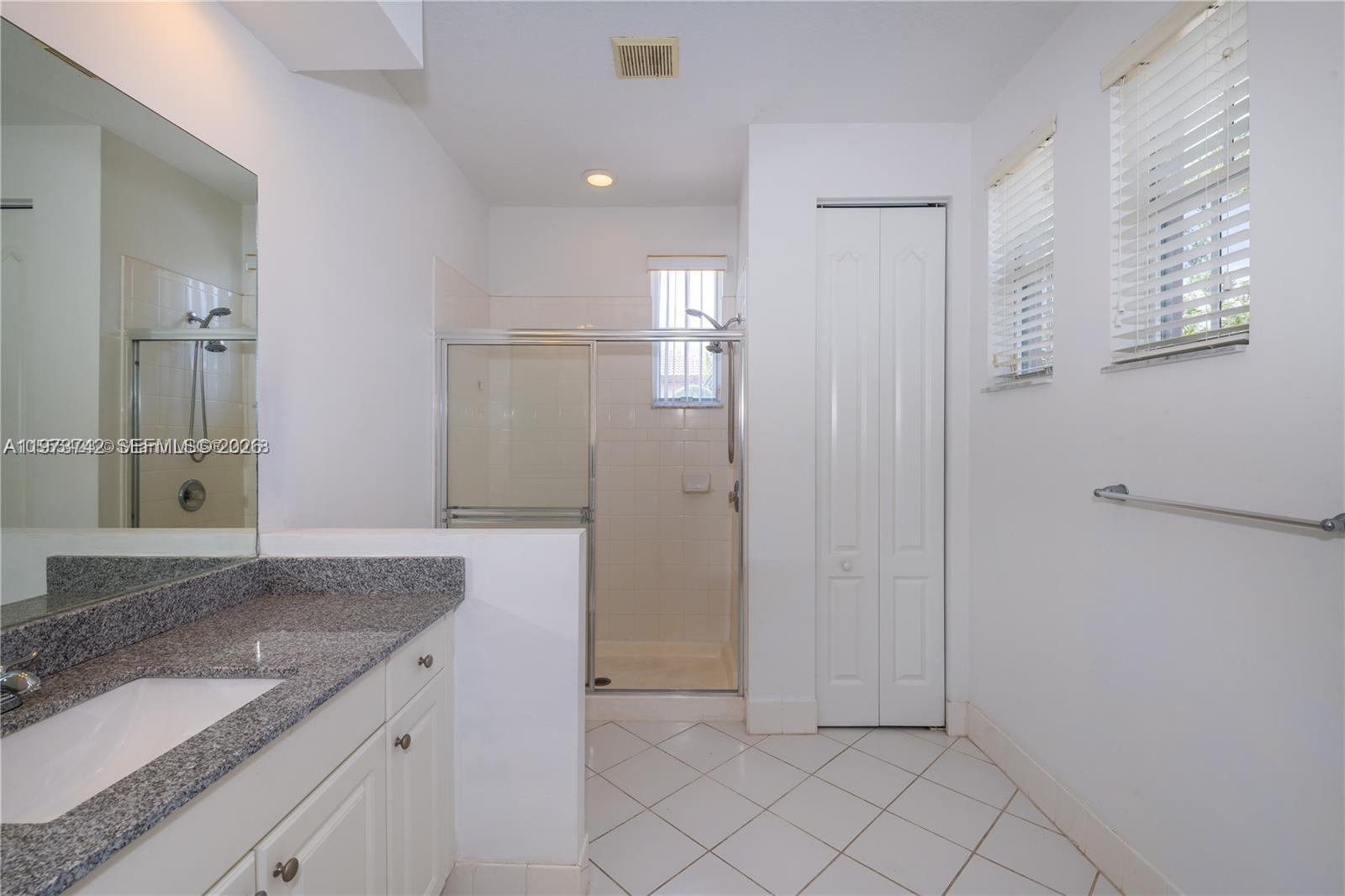 MEADOW PINES - Residential Lease