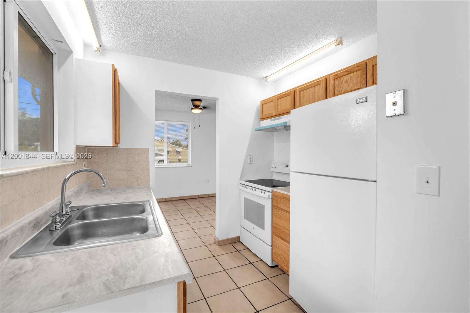 WATERMAN PARK - Residential Lease