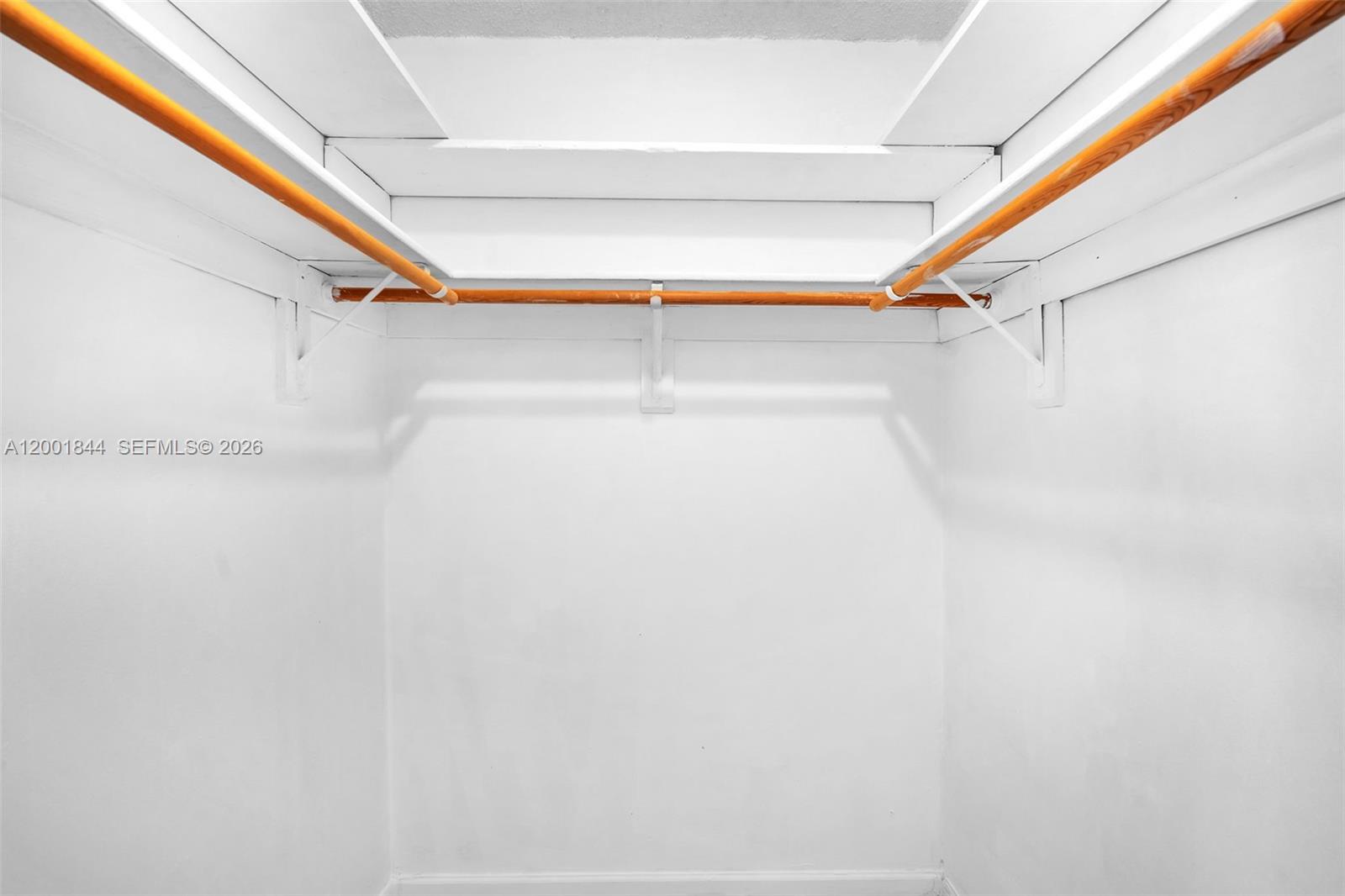 WATERMAN PARK - Residential Lease