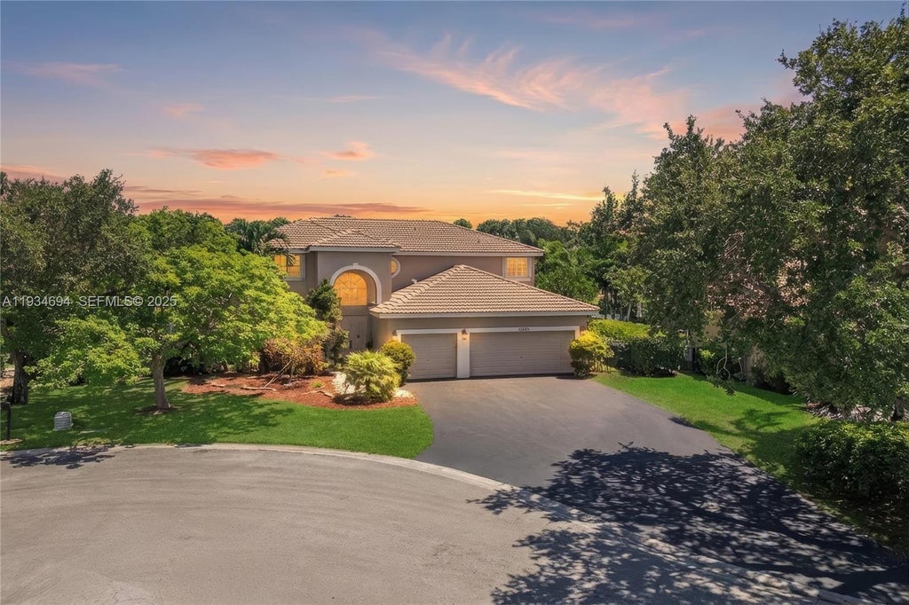 Photo of 10922 NW 49th Dr, Coral Springs, FL 33076 (MLS # A11934694)