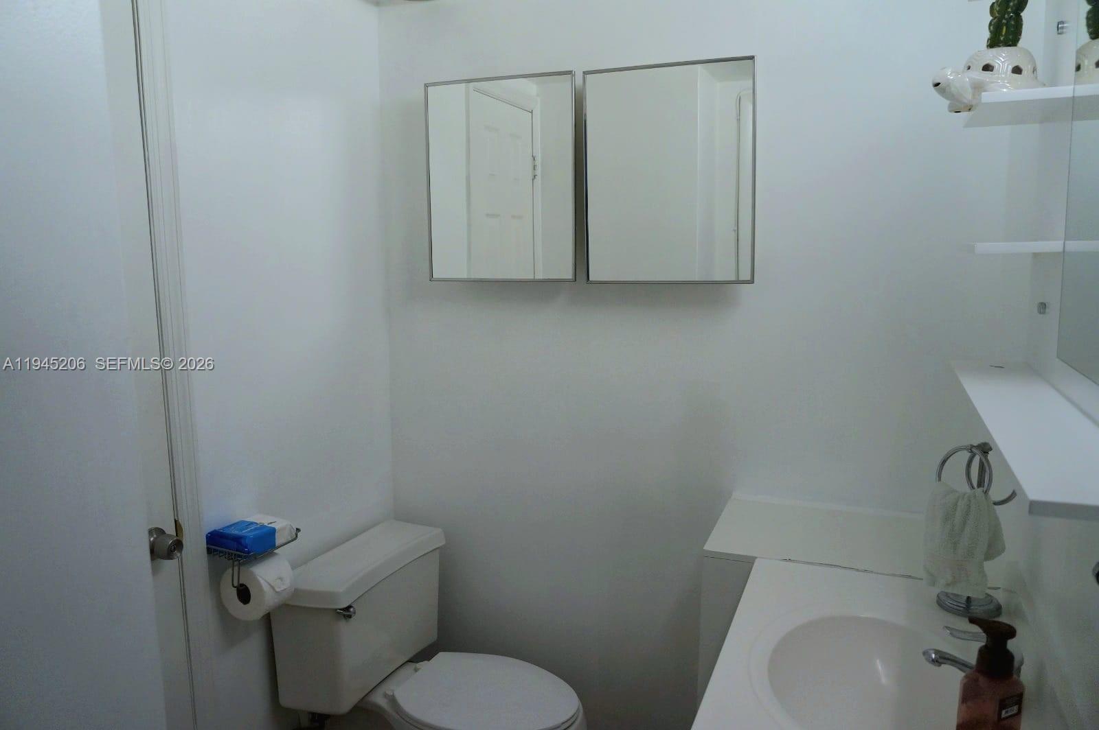 FOURTH MOORINGS CONDO - Residential Lease