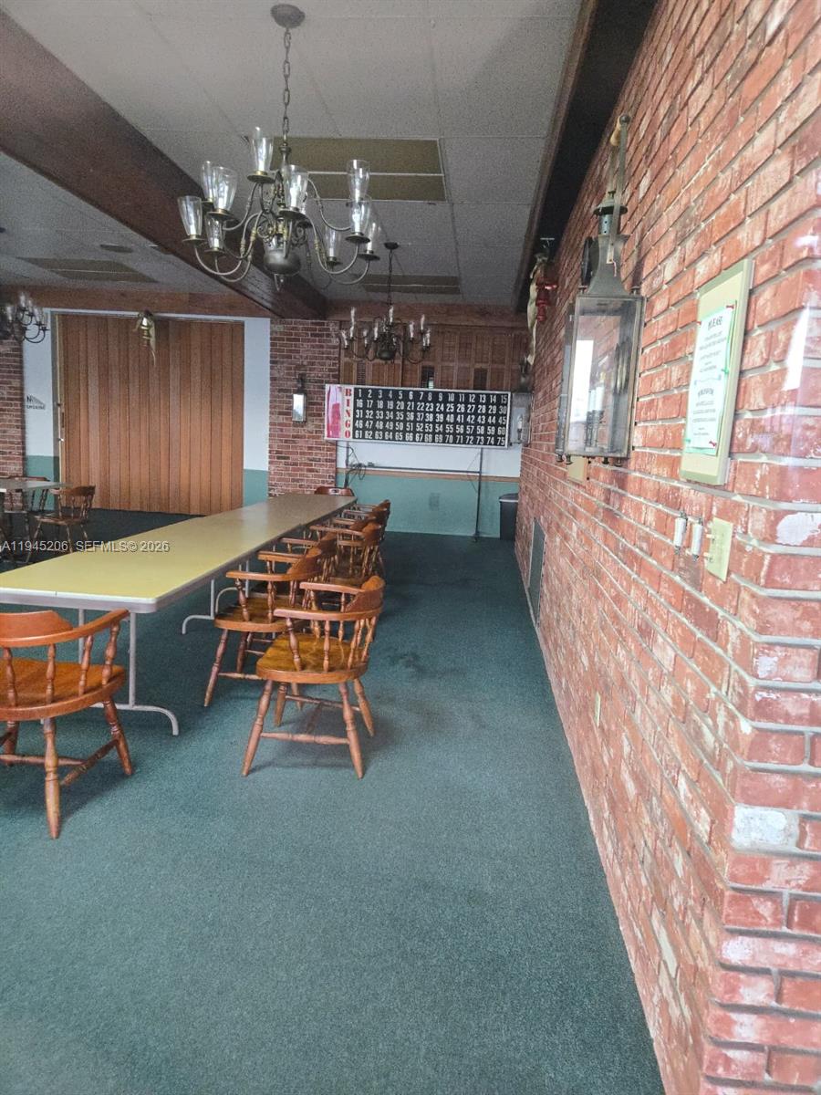 FOURTH MOORINGS CONDO - Residential Lease