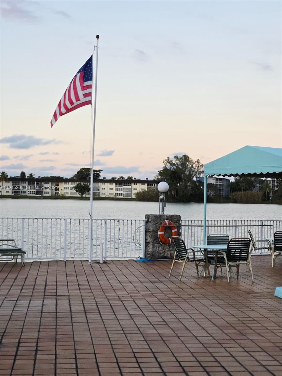 FOURTH MOORINGS CONDO - Residential Lease