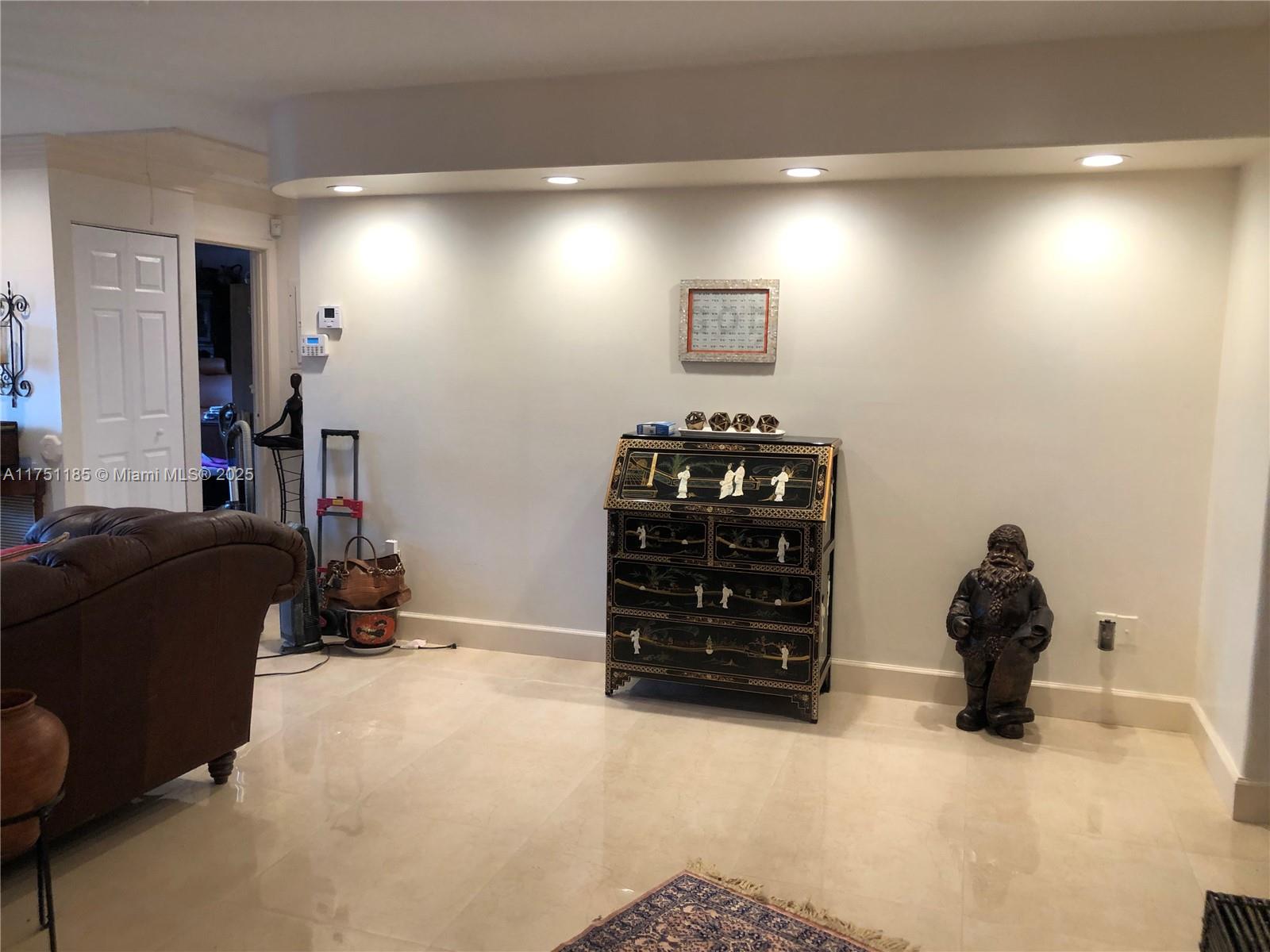 CINNAMON PLACE 1 - Residential