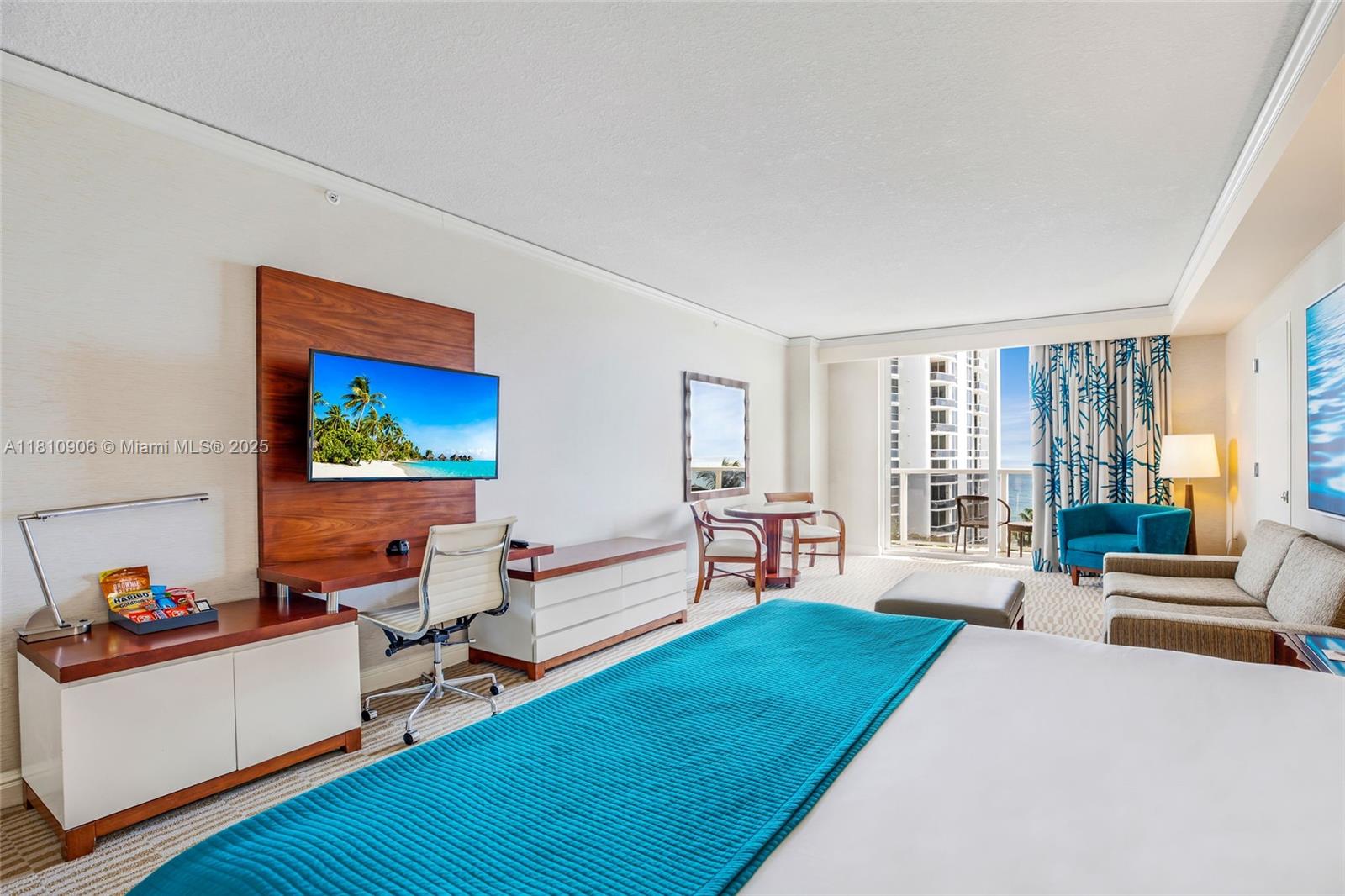 18001 Collins Ave 507