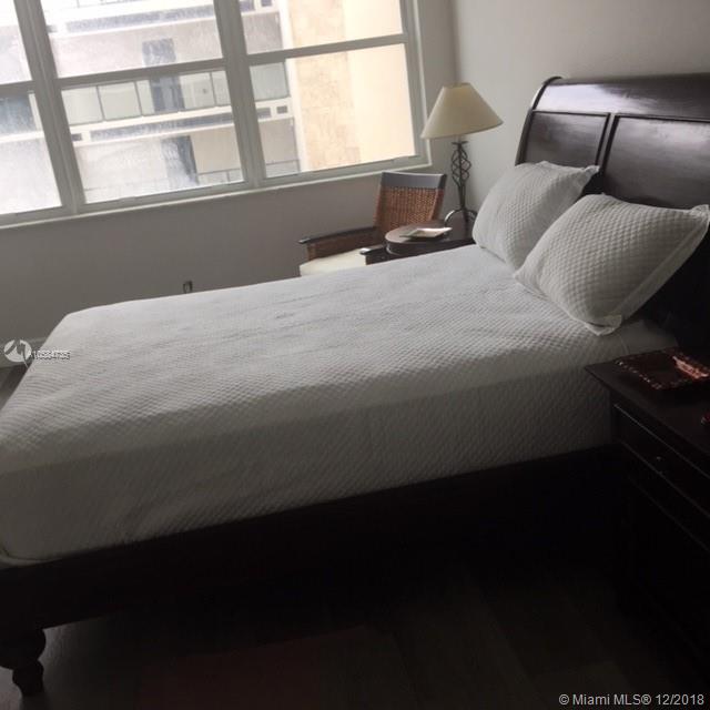 QUADOMAIN TOWER IV CONDO - Residential Lease