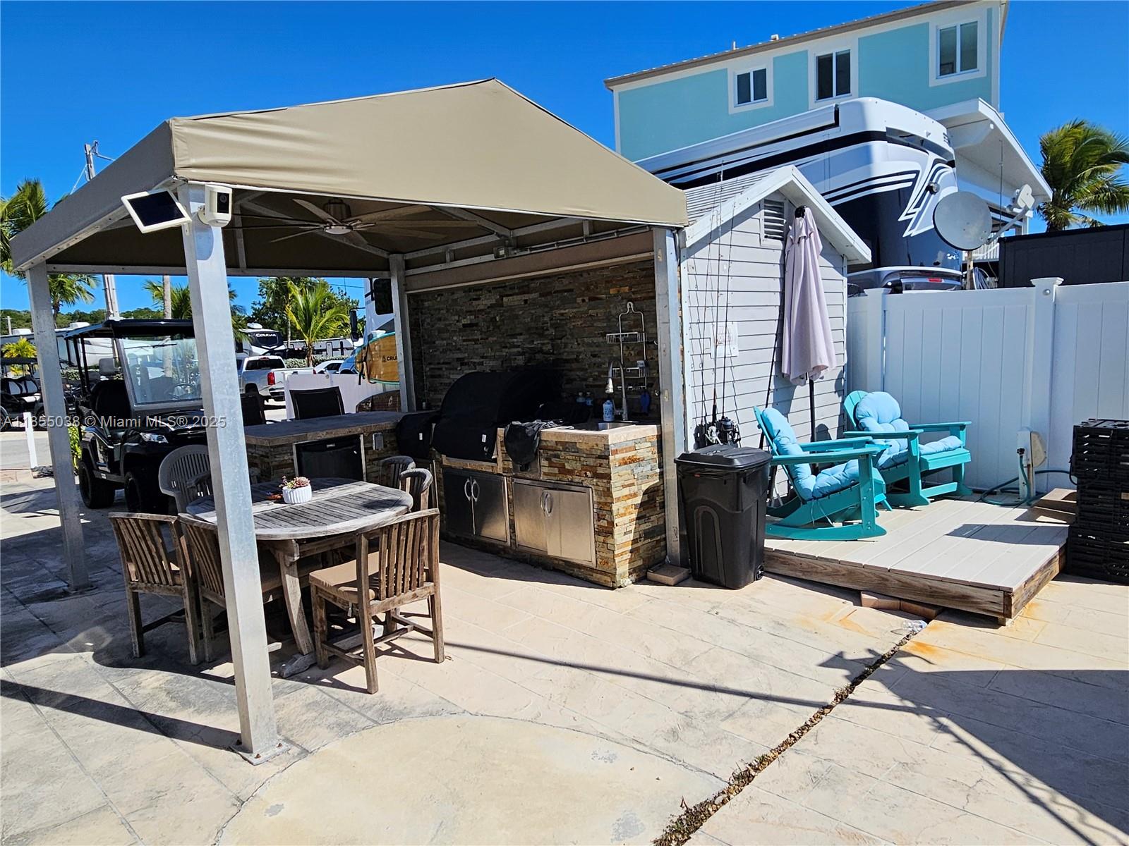 CALUSA CAMPGROUND - Residential