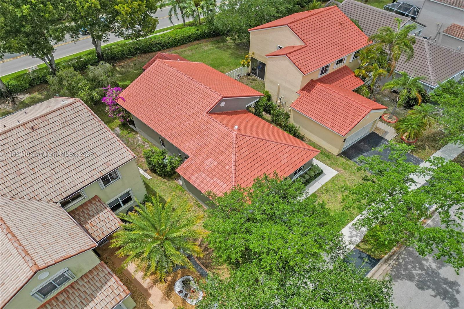 648 Sand Creek Cir