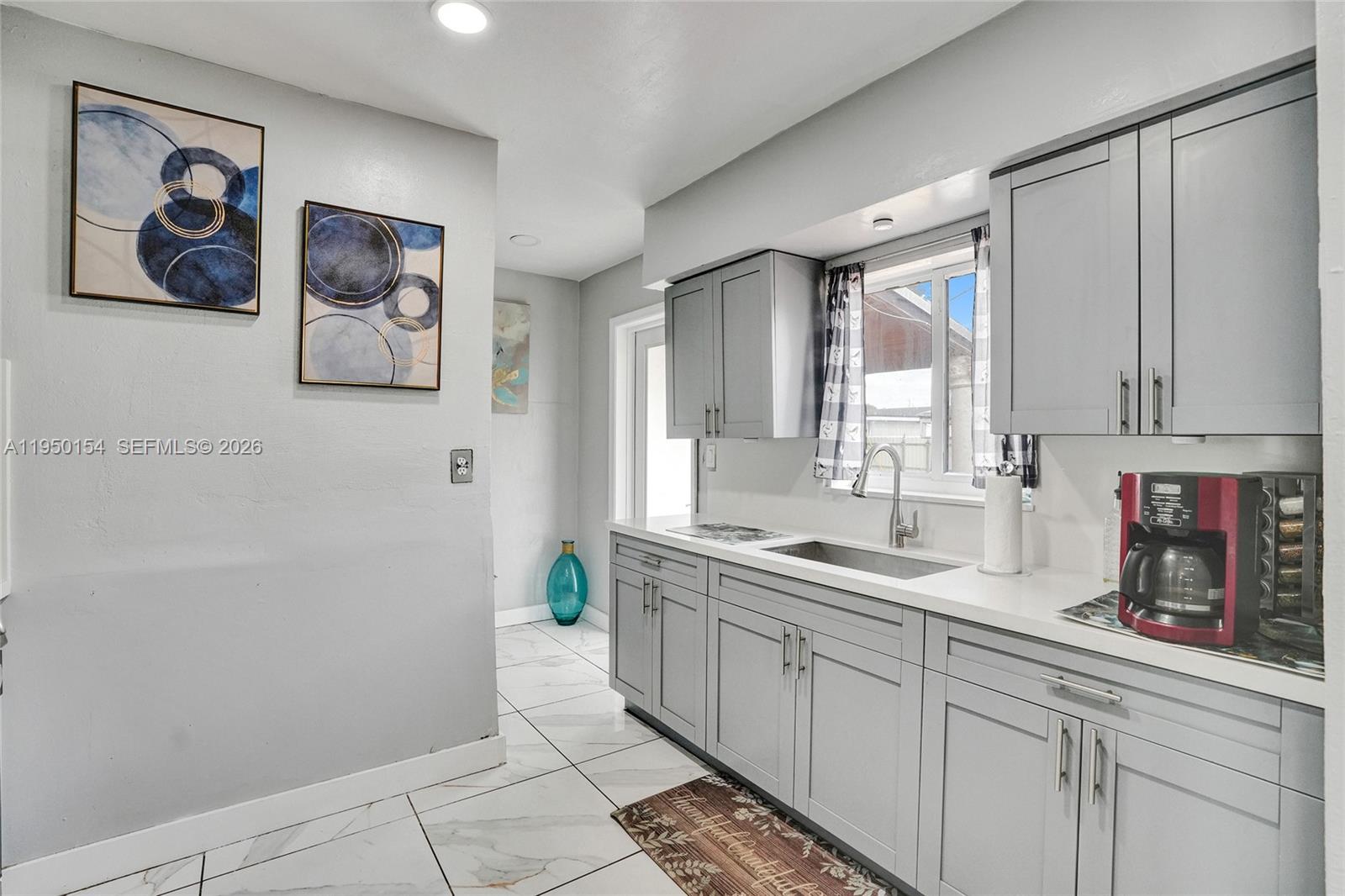 GOLDEN HIGHLANDS EST - Residential