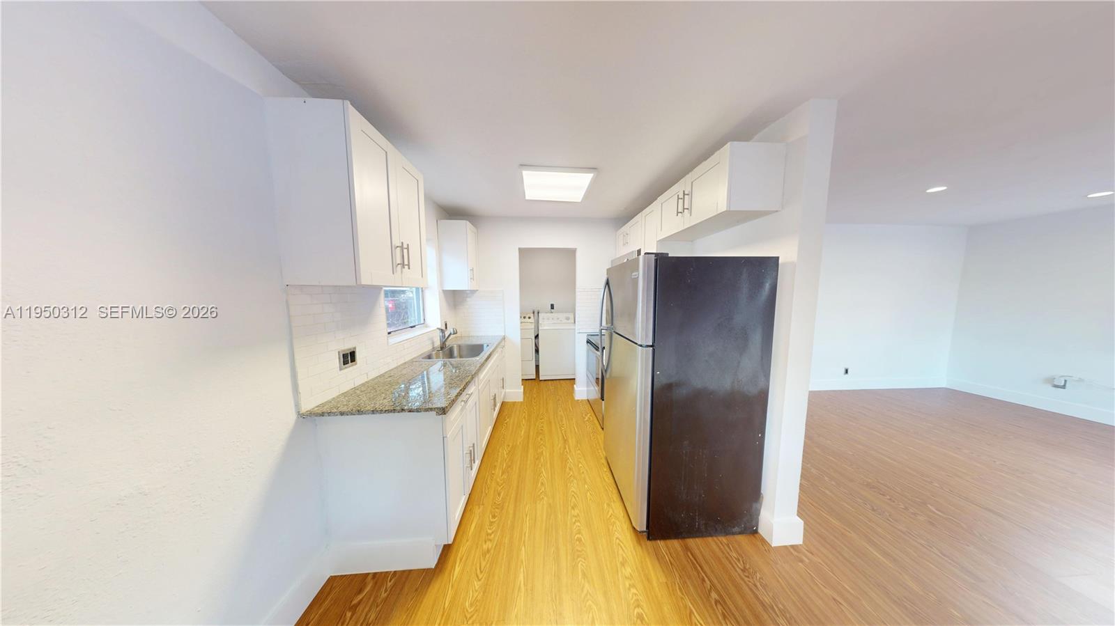 RIVER GARDENS - Residential Lease