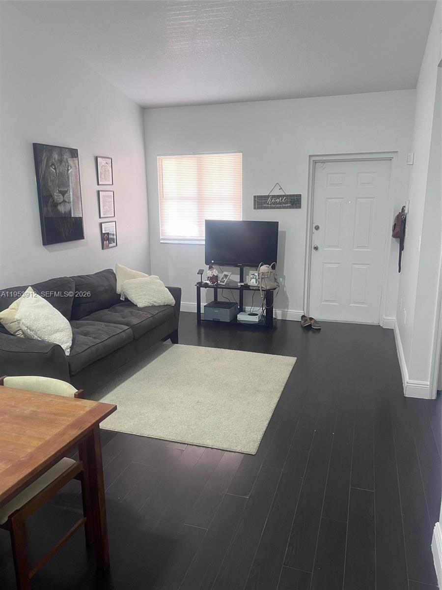 VENETIA GARDENS CONDO - Residential