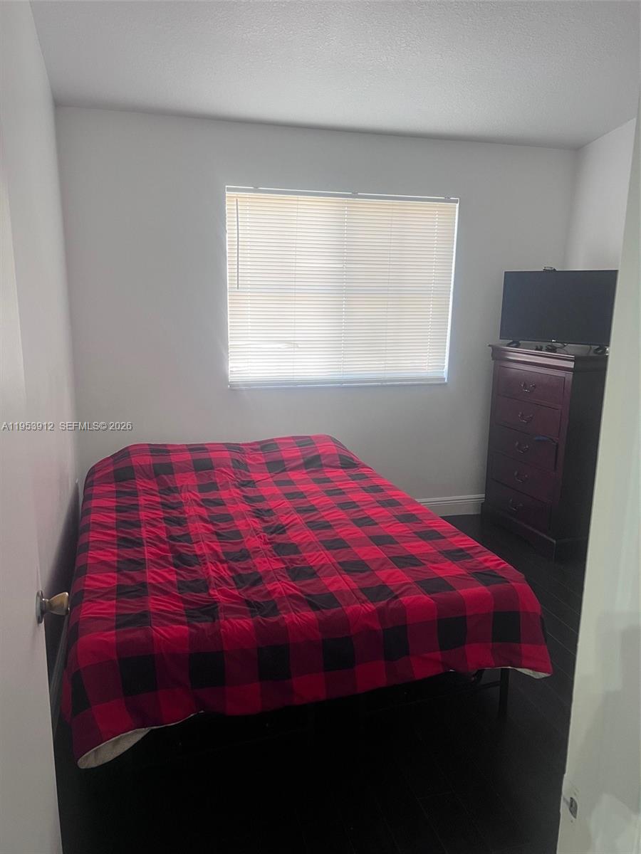 VENETIA GARDENS CONDO - Residential